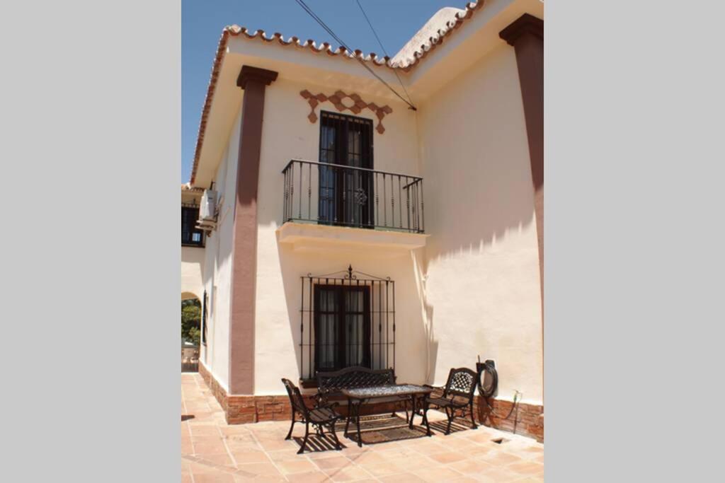 Preciosa Villa Con Gran Piscina Y Fabulosas Vistas Alhaurin de la Torre Bagian luar foto